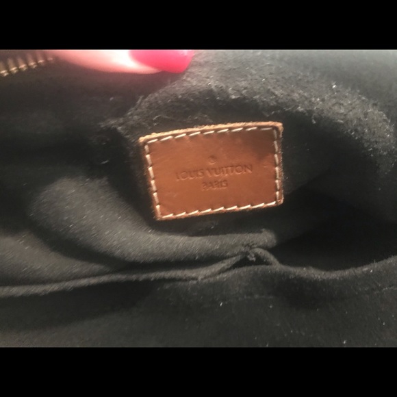 Authentic Louis Vuitton Pallas Monogram handbag - Picture 6 of 8